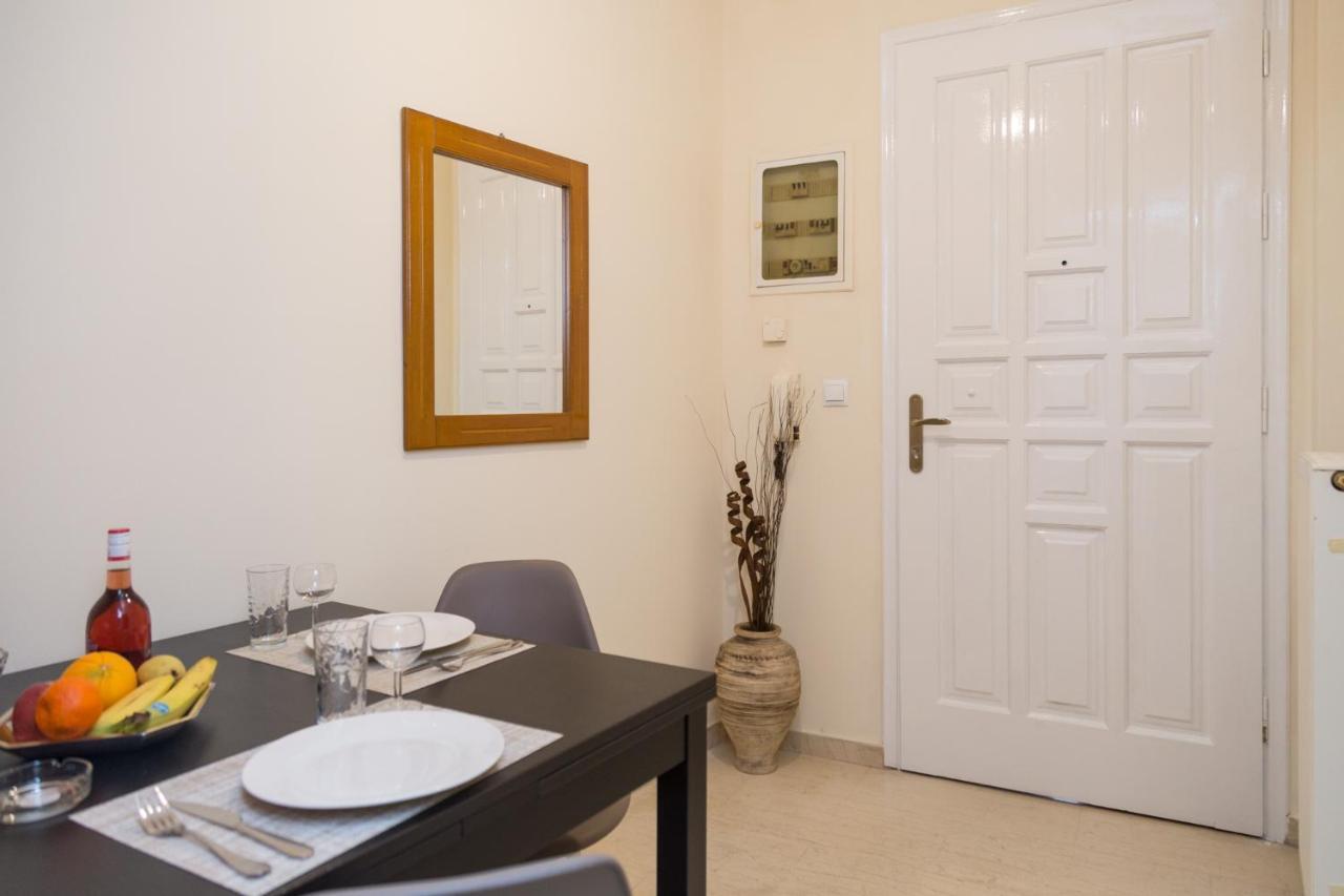 Marina'S Apartment Athena Bagian luar foto